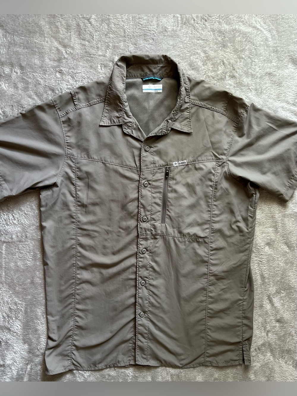 Columbia Omni-Shade Performance Hiking Fishing Shirt Men’s M